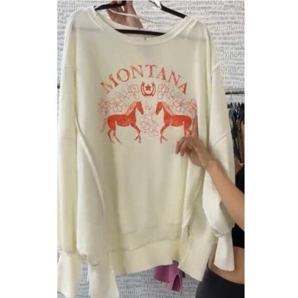 WE THE FREE Graphic Montana Horses Camden Pullover Size Large P2P 42” New w/ Tag - Picture 8 of 8